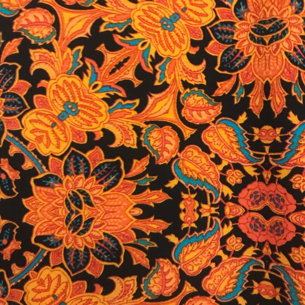 Lularoe Julia Medium